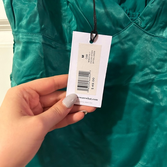 WE WORE WHAT TANK - Picture 3 of 3